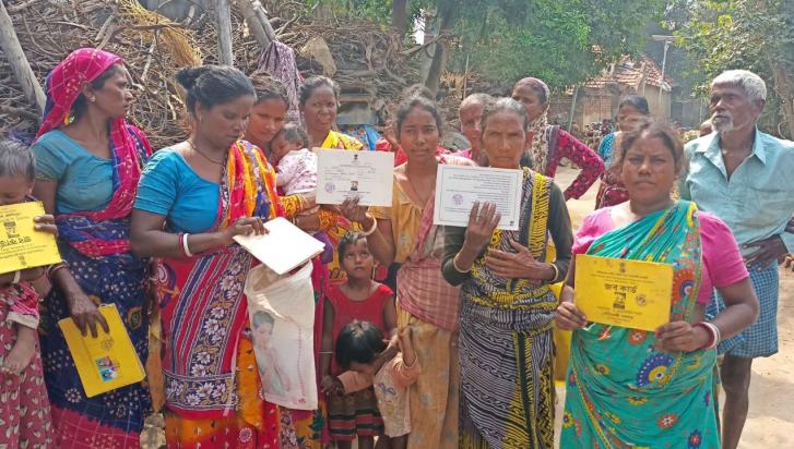 Jobless people of Badulara village of Bankura holding their MGNREGA job cards