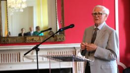 Novelist John le Carre Dies at 89