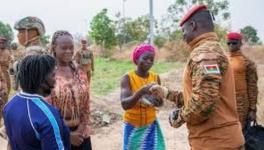 Ibrahim Traore visits women in agricultural production on International Women's Day. Photo: Burkina Faso Presidency