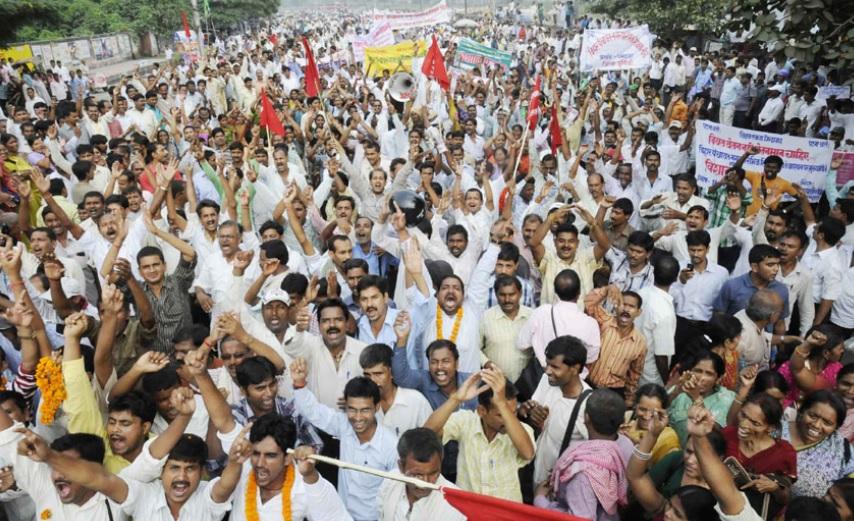 No Salary for Striking Period to Contractual School Teachers Suffering Amid lockdown