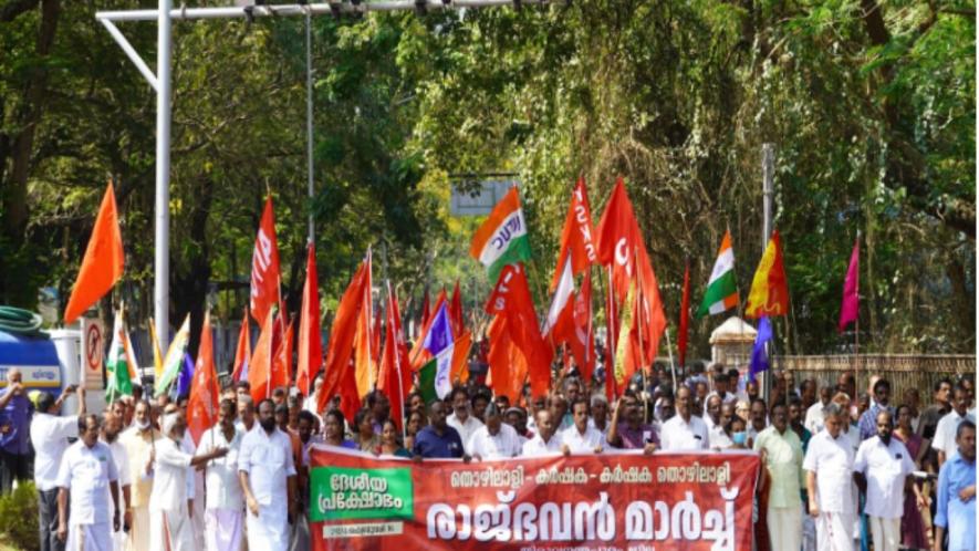 SKM and CTUs marched to the Raj Bhavan, Thiruvananthapuram, as part of the national-level agitation called by the organisations.