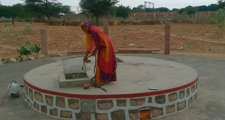 Tara Devi’s group draws water from a restored Tanka, a centuries-old desert solution revived for today’s crisis (Photo - Sharvan Kumar, 101Reporters)