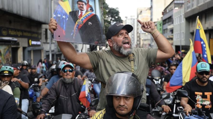 Mass mobilization in Caracas, Venezuela on Sunday, January 4 rejecting the US military action in Venezuela. Photo: Rome Arrieche